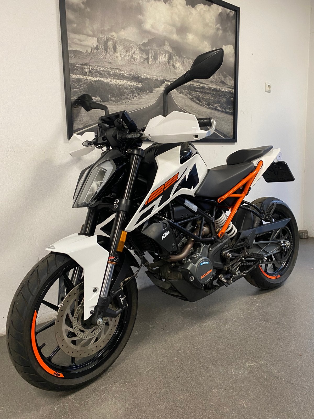KTM Duke 125cc 2017, Motoren, Occasion, Bedrijf, 125 cc, Handgeschakeld