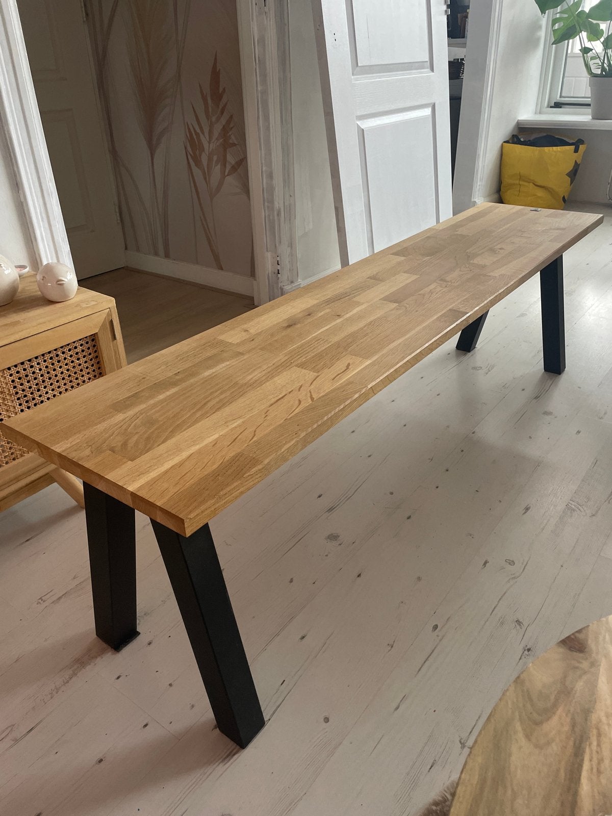 Riviera Maison Eikenhouten Bankje met Zwarte Poten, Huis en Inrichting, Tafels | Eettafels, Ophalen, Eikenhout, 200 cm of meer
