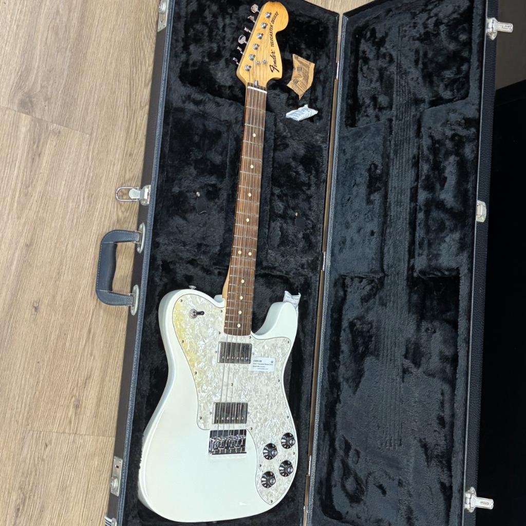 Fender Telecaster Deluxe Chris Shiflett Wit | In kist |, Muziek en Instrumenten, Fender, Gebruikt, Dordrecht@usedproducts.nl, Toulonselaan 72