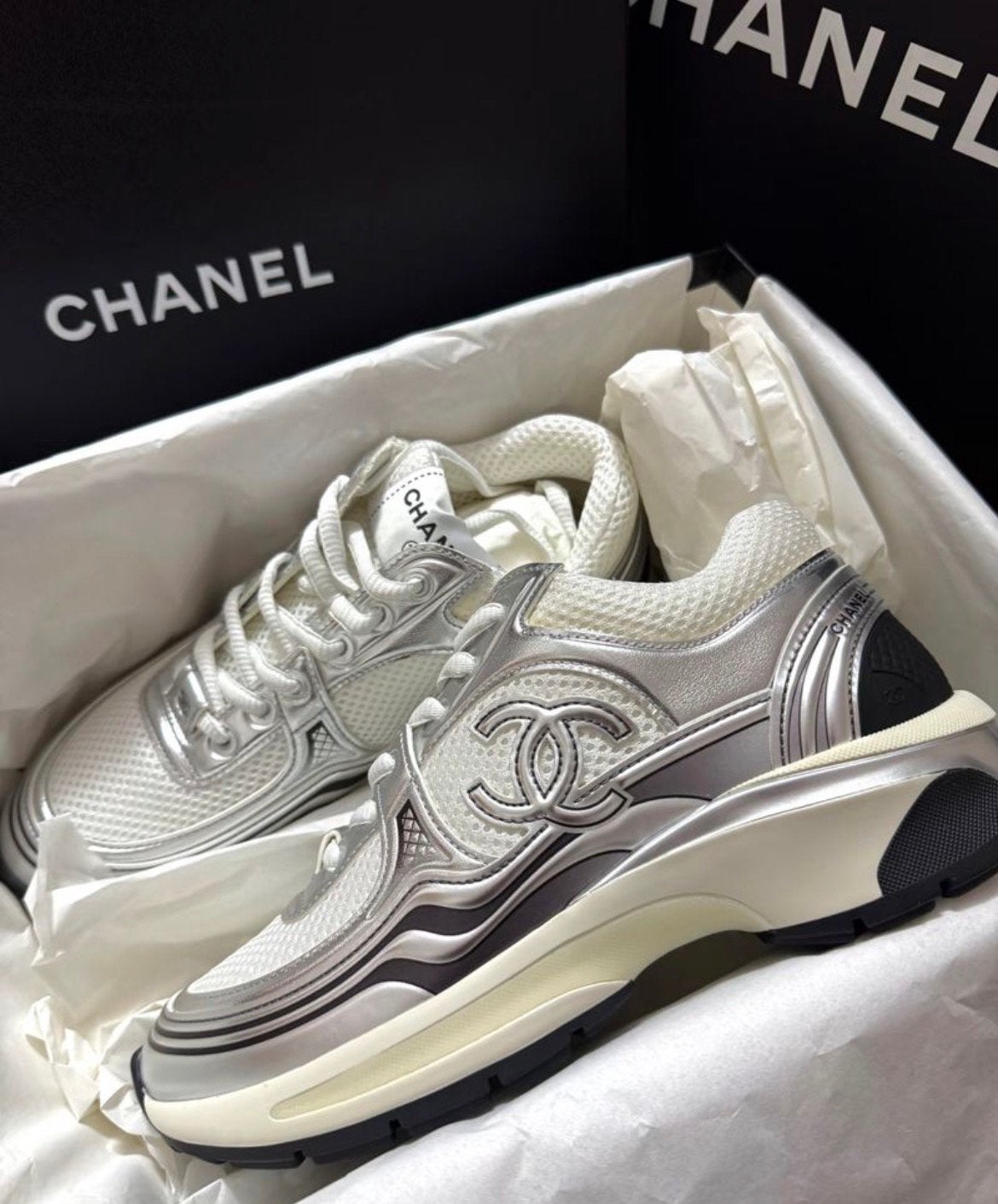 Mooie luxe schoenen, Kleding | Dames, Schoenen, Ophalen, Zo goed als nieuw, Sneakers of Gympen