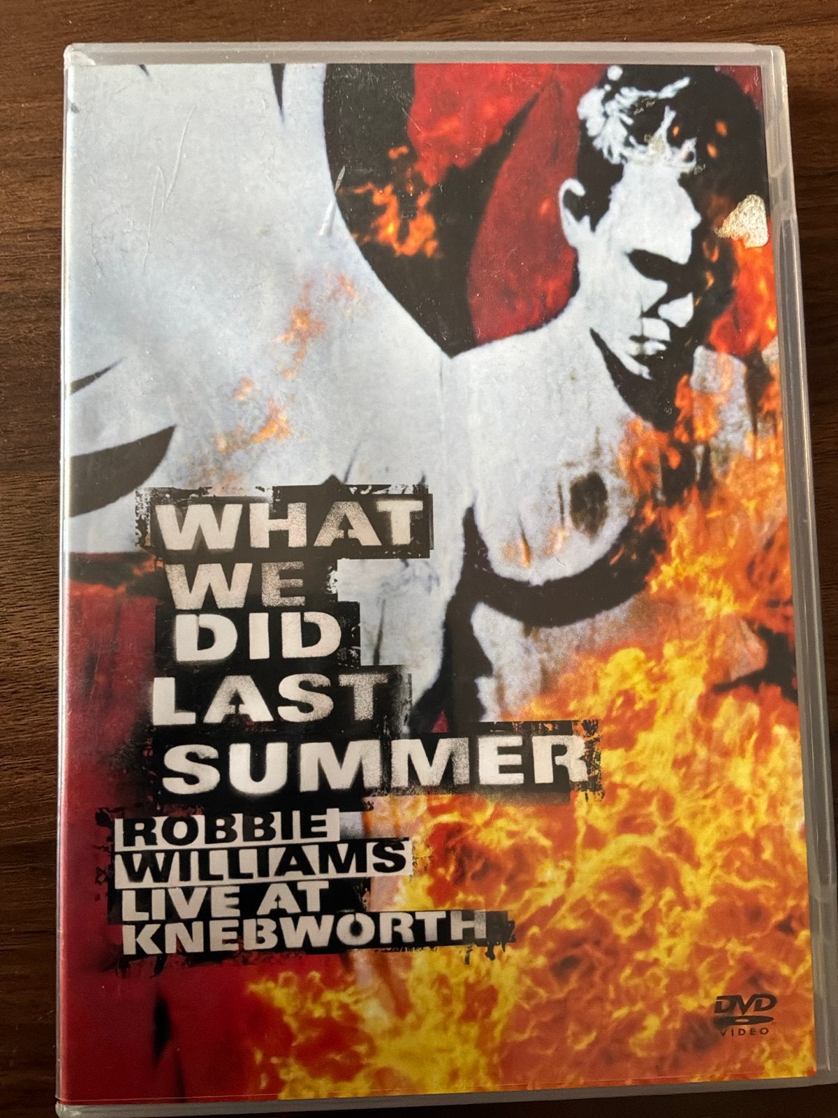 Robbie Williams - What We Did Last Summer Live at Knebworth, Nederlands, Ophalen of Verzenden, Concert, Vanaf 12 jaar