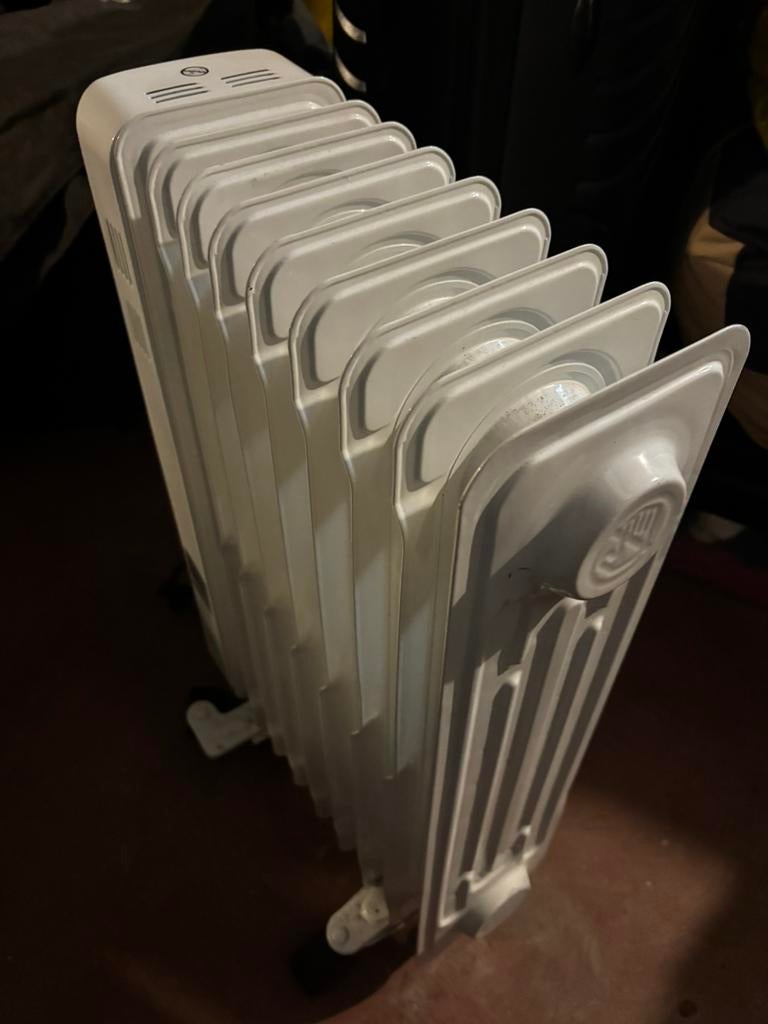Nieuwstaat oliekacheltje zie foto €20, Ophalen, Minder dan 30 cm, Overige typen, Minder dan 60 cm