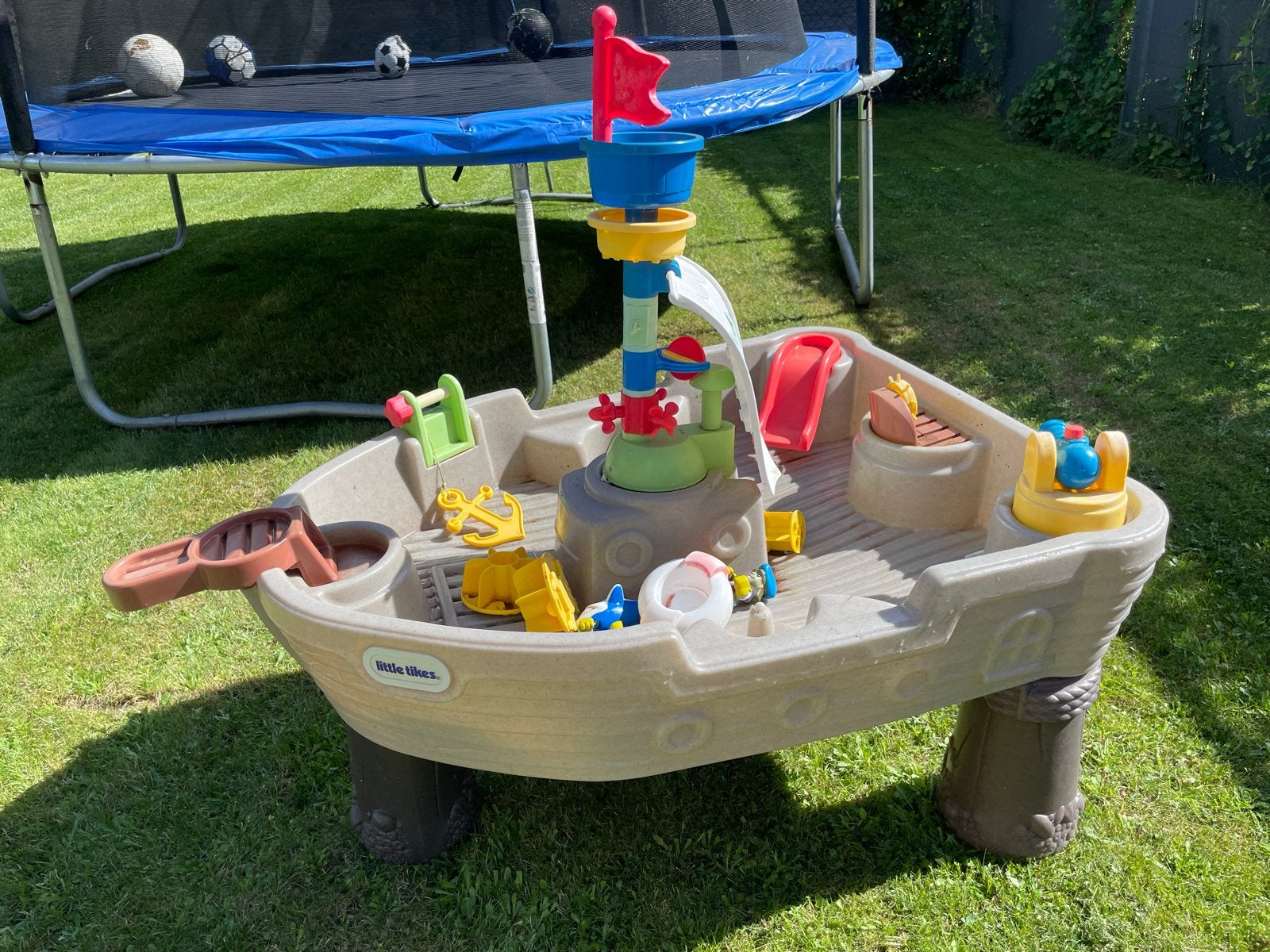 Little Tikes Watertafel Piratenschip met accessoires, Ophalen, Gebruikt