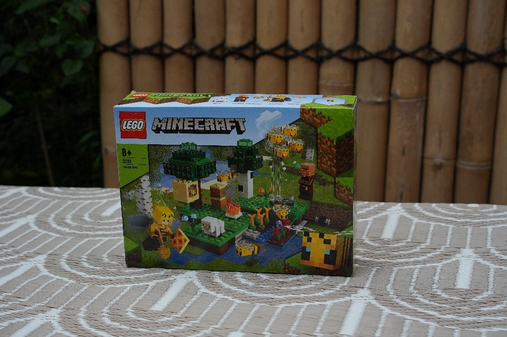 LEGO Minecraft The Bee Farm 21165, Gebruikt, Minecraft, Lego, Ophalen of Verzenden