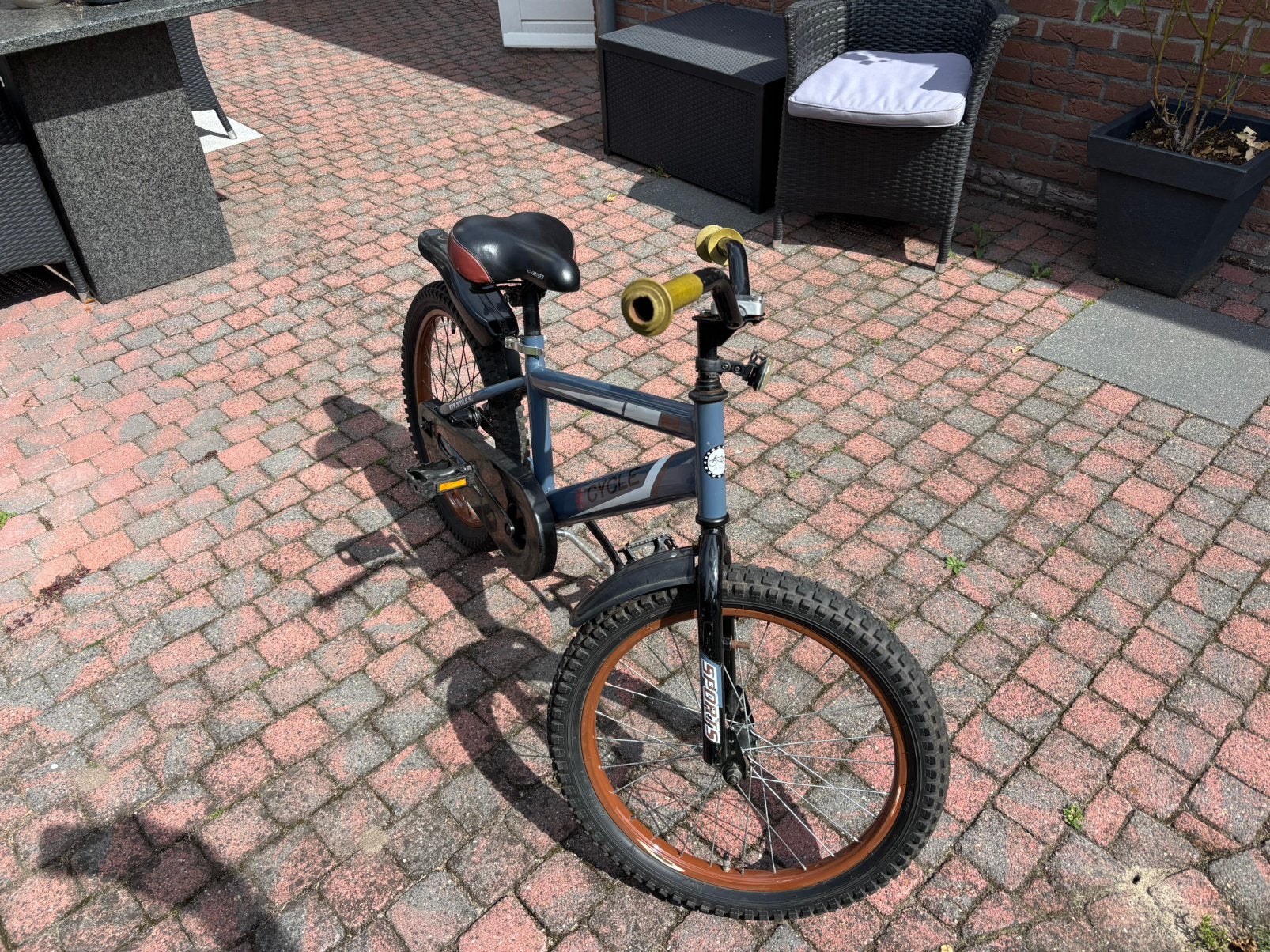 Kinderfiets cycle, Fietsen en Brommers, Ophalen, Zo goed als nieuw, Terugtraprem, 16 inch