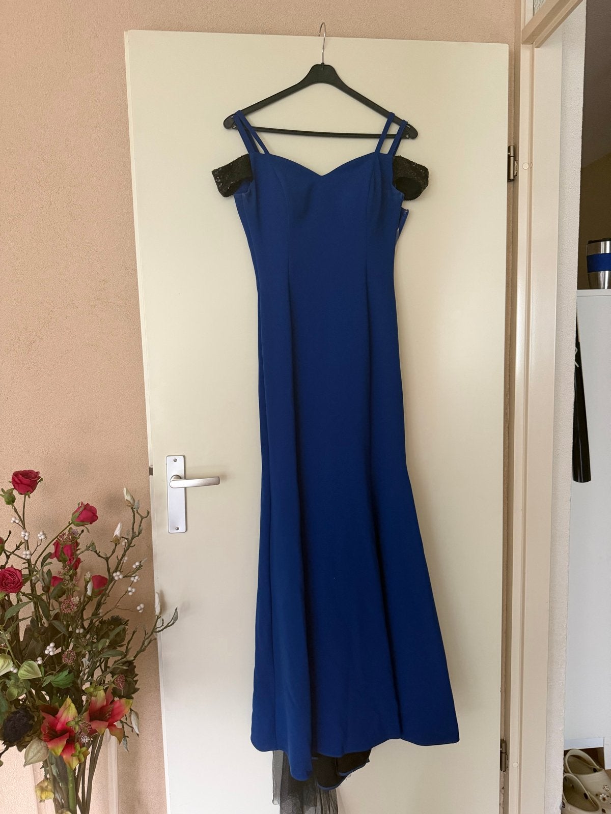 Elegante Galajurk Maat 36 met Tulband Achterkant, Ophalen, Galajurk, Blauw, Zo goed als nieuw