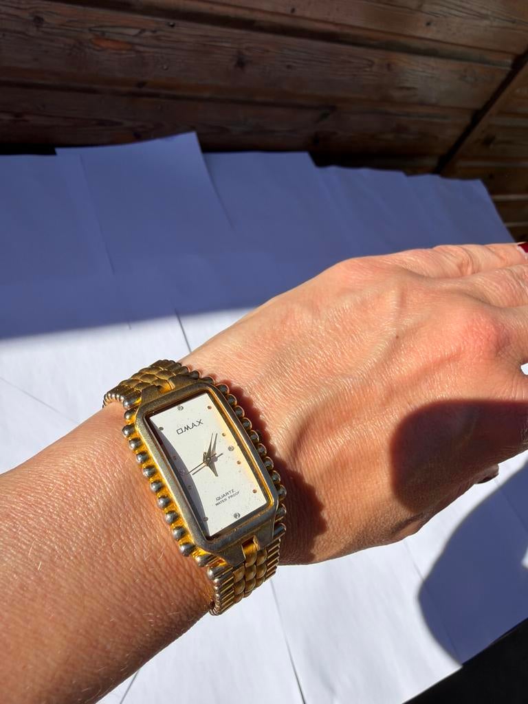 Omax Quartz Water Proof Horloge Goudkleurig, Verzenden, Overige materialen