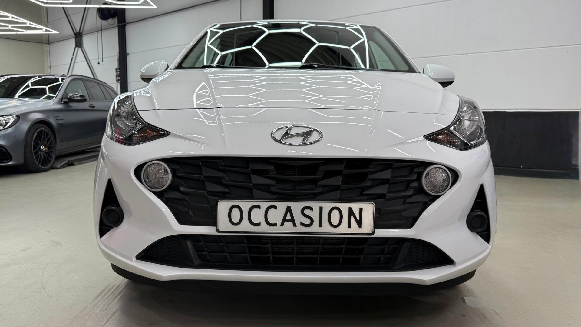 Hyundai I10 1.0 CarPlay, cruise control, camera achter, stoe, Voorwielaandrijving, Dealer onderhouden, Gebruikt, Automatische klimaatregeling