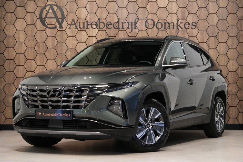 Hyundai Tucson 1.6 T-GDI HEV *61.735km* |Navi/Camera/Trekhaa, Auto's, Hyundai, Stof, Gebruikt, Zwart, 4 cilinders