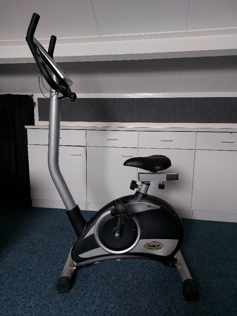 Hometrainer, Sport en Fitness, Ophalen, Gebruikt, Hometrainer