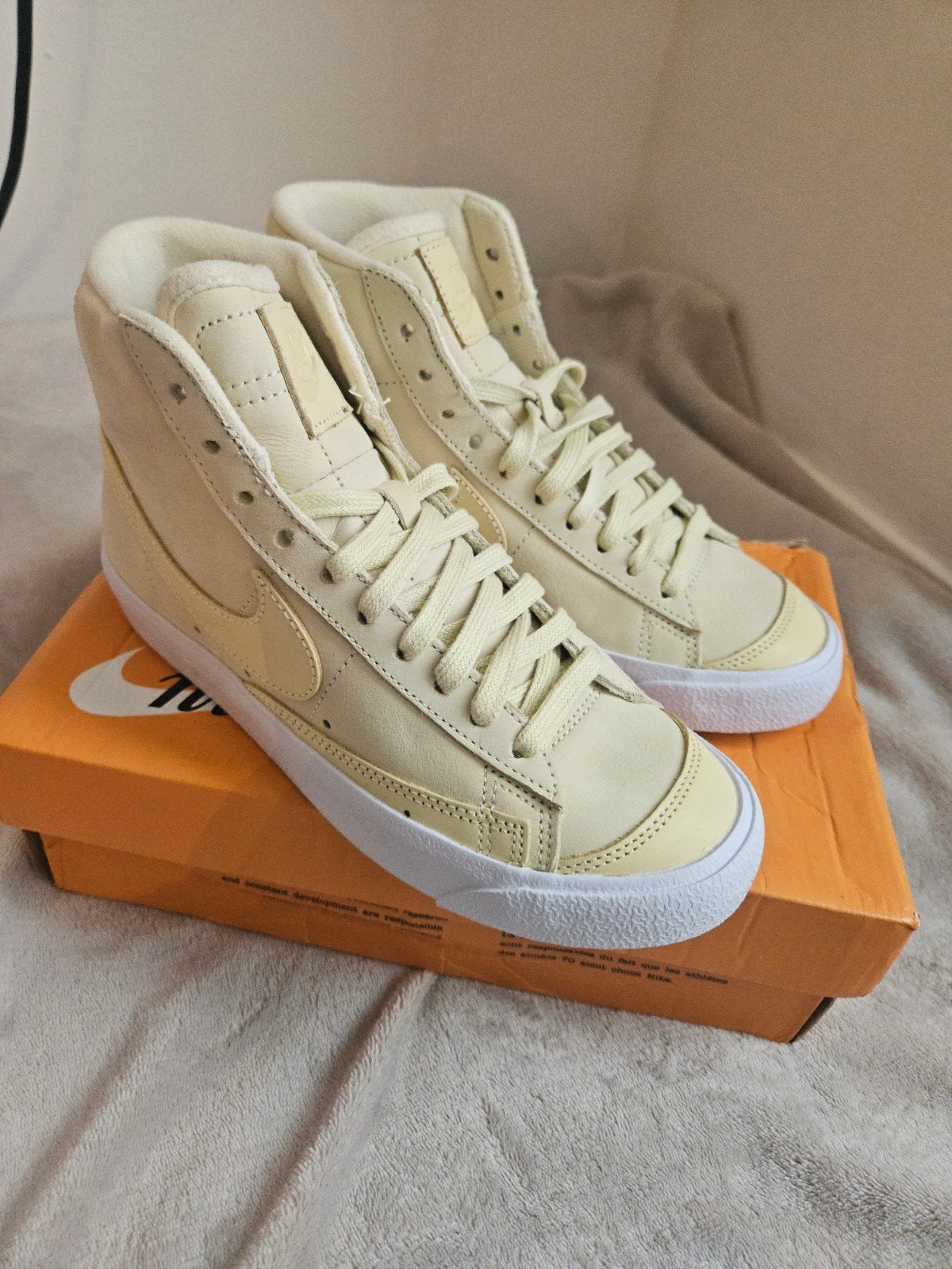 Dames Sneakers Nike Blazer Mid PRM MF maat 36.5 Nieuw, Kleding | Dames, Nike, Ophalen of Verzenden, Nieuw, Sneakers of Gympen