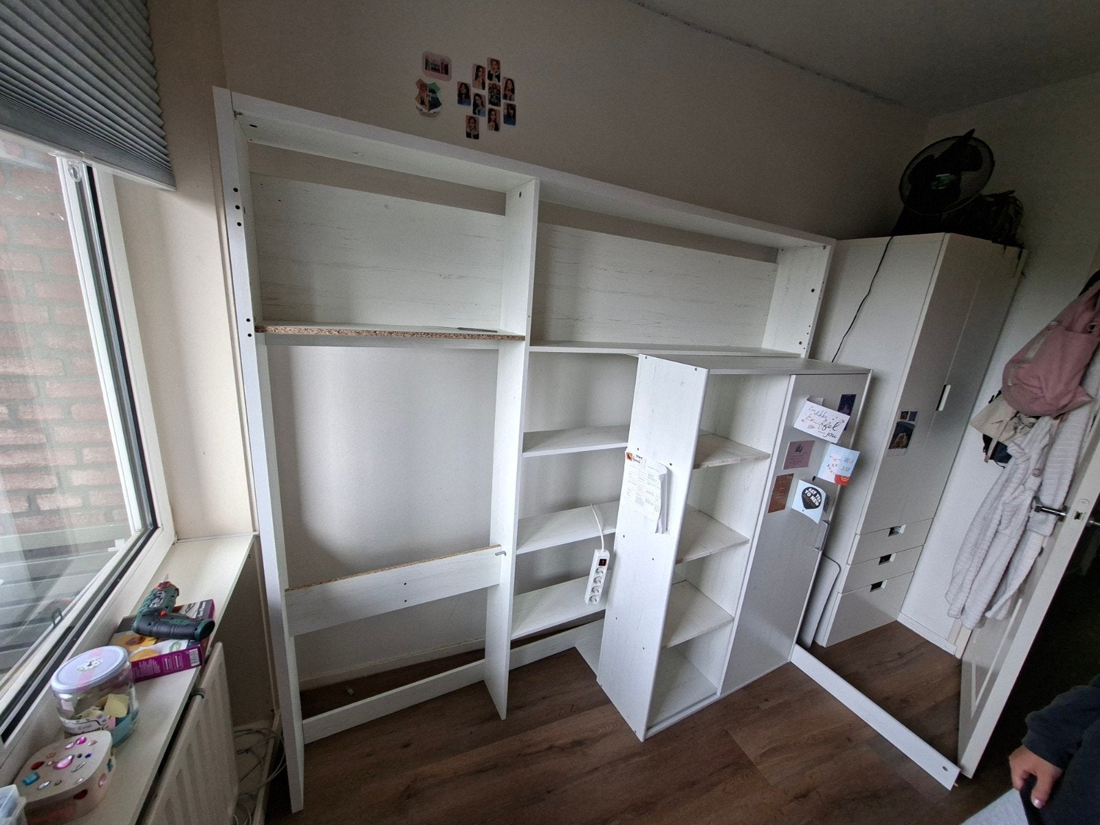 Foto 5 van praktische hoogslaper (met kast en bureau)