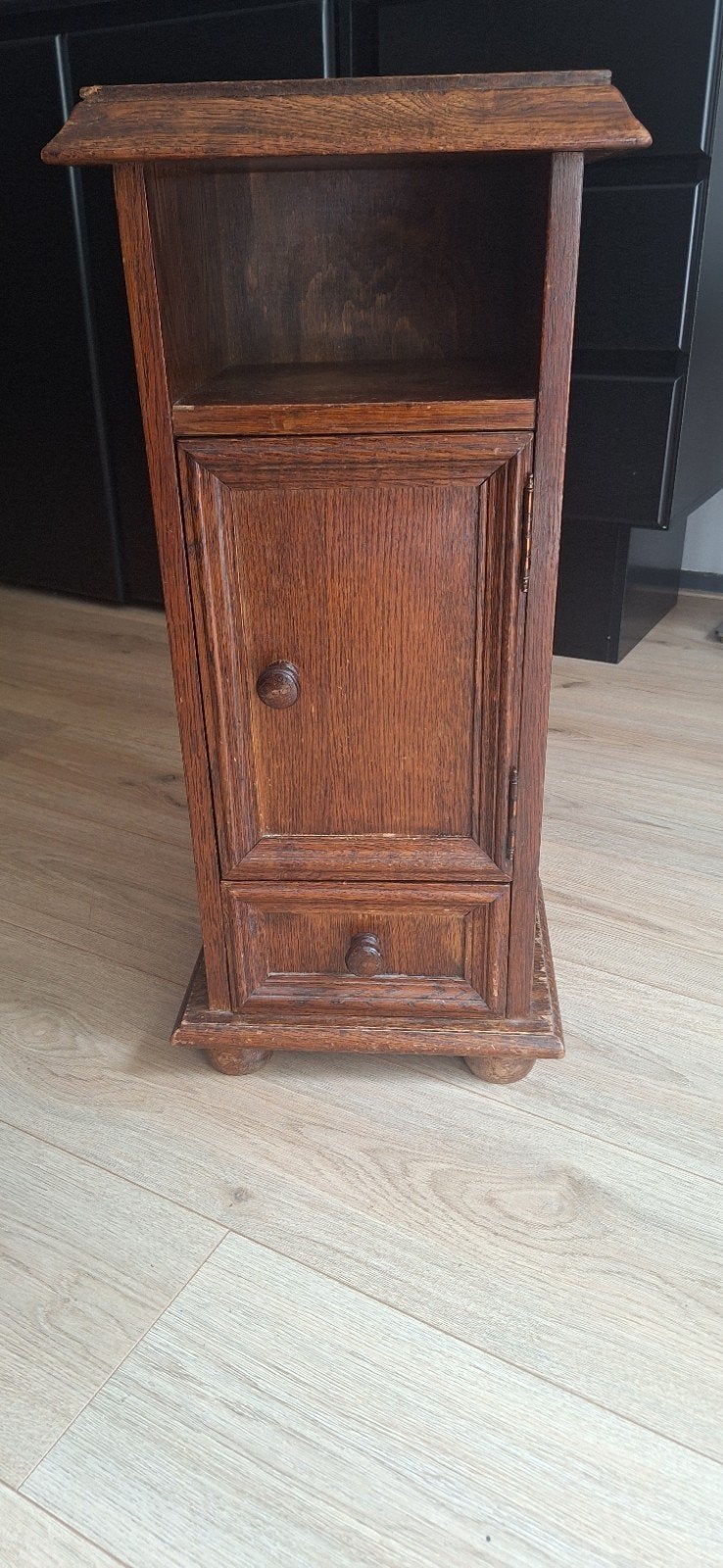 Vintage houten nachtkastje / bijzettafel met lade en kastje, Antiek en Kunst, Ophalen