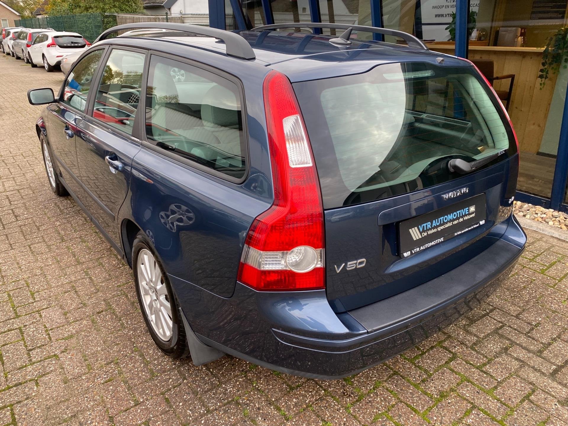 Volvo V50 2.4 Kinetic Automaat / Youngtimer, Stof, Gebruikt, Beige, Blauw