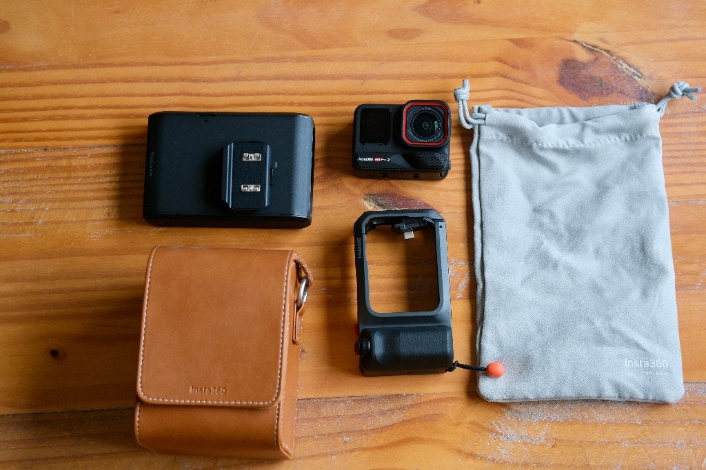 Insta360 Ace Pro 2 Creator Kit + accessoires goed als nieuw, Audio, Tv en Foto, Verzenden, Zo goed als nieuw, Overige merken