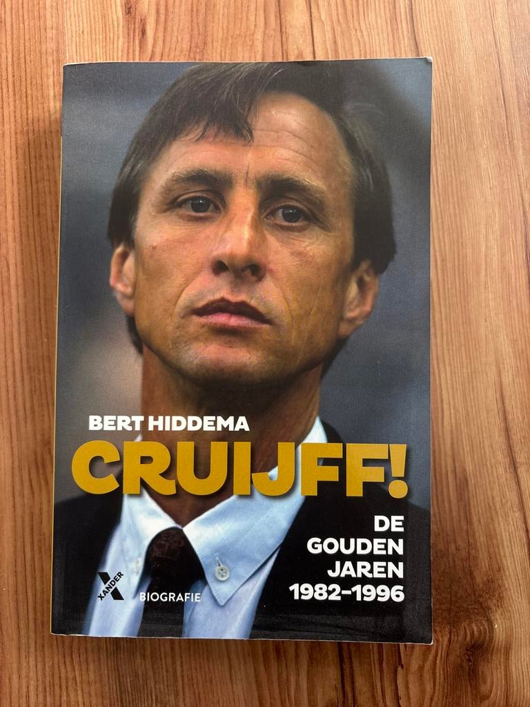 Cruijff! De Gouden Jaren 1982-1996 - Biografie Bert Hiddema, Ophalen of Verzenden, Zo goed als nieuw, Sport
