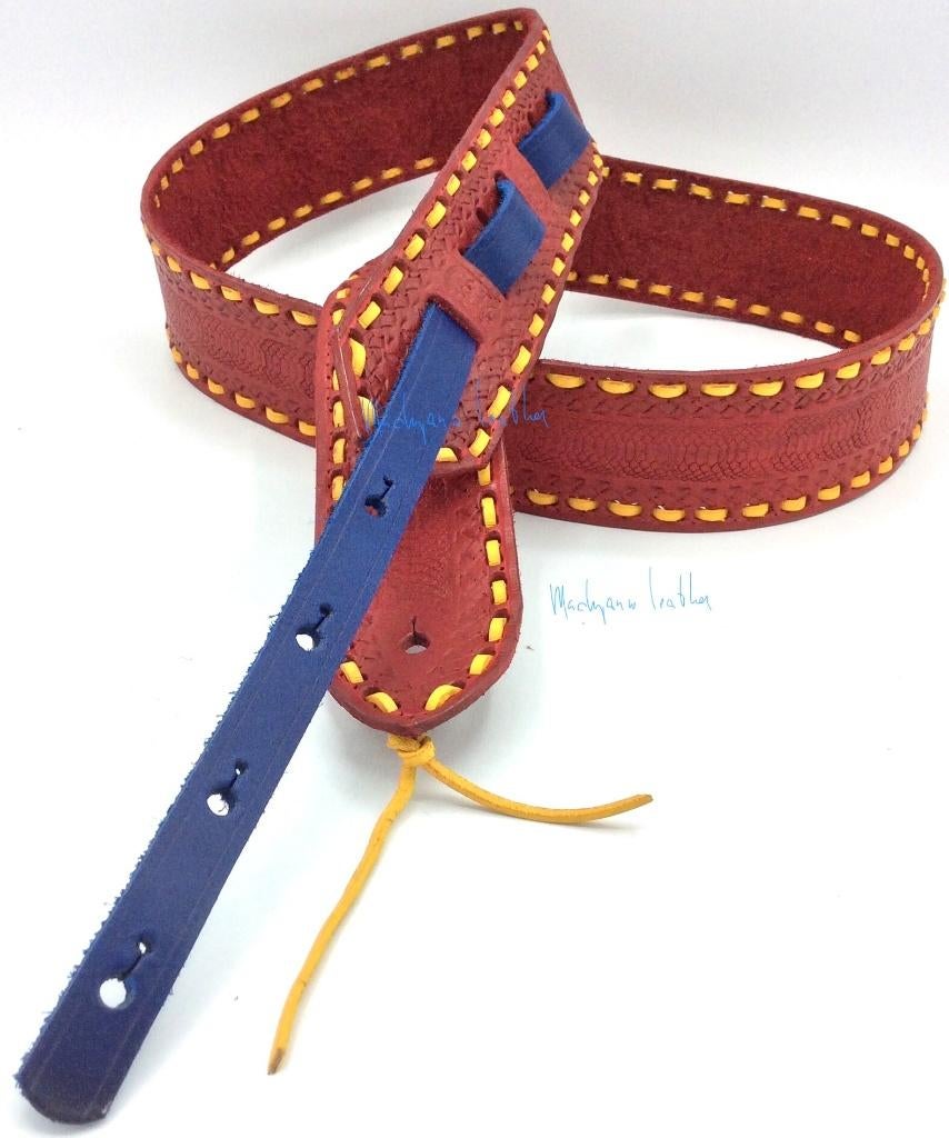 gitaarband lederen GB012 donkerrood tuigleer handmade 169cm, Verzenden, Nieuw, Elektrische gitaar