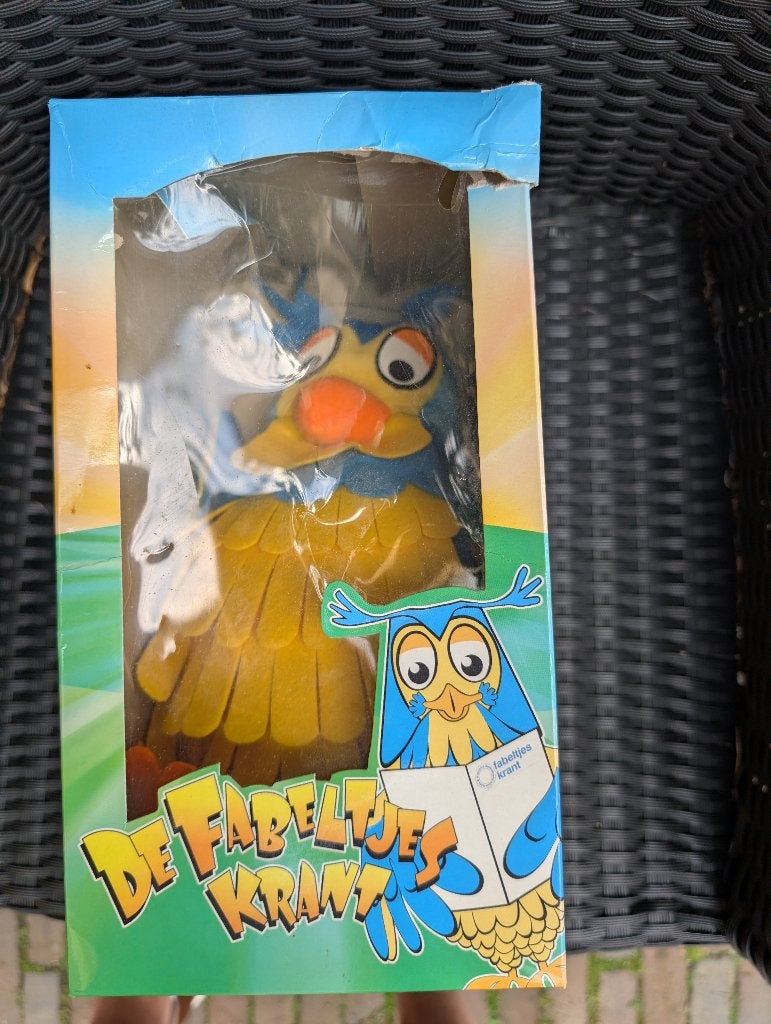 Fabeltjeskrant meneer de uil, Ophalen of Verzenden, Zo goed als nieuw, Kleertjes