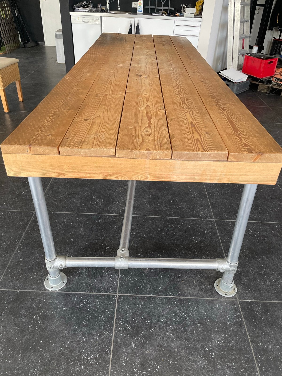 Industriële tafel van steigerplanken en steigerbuizen, Ophalen, Gebruikt, 100 tot 150 cm, 200 cm of meer