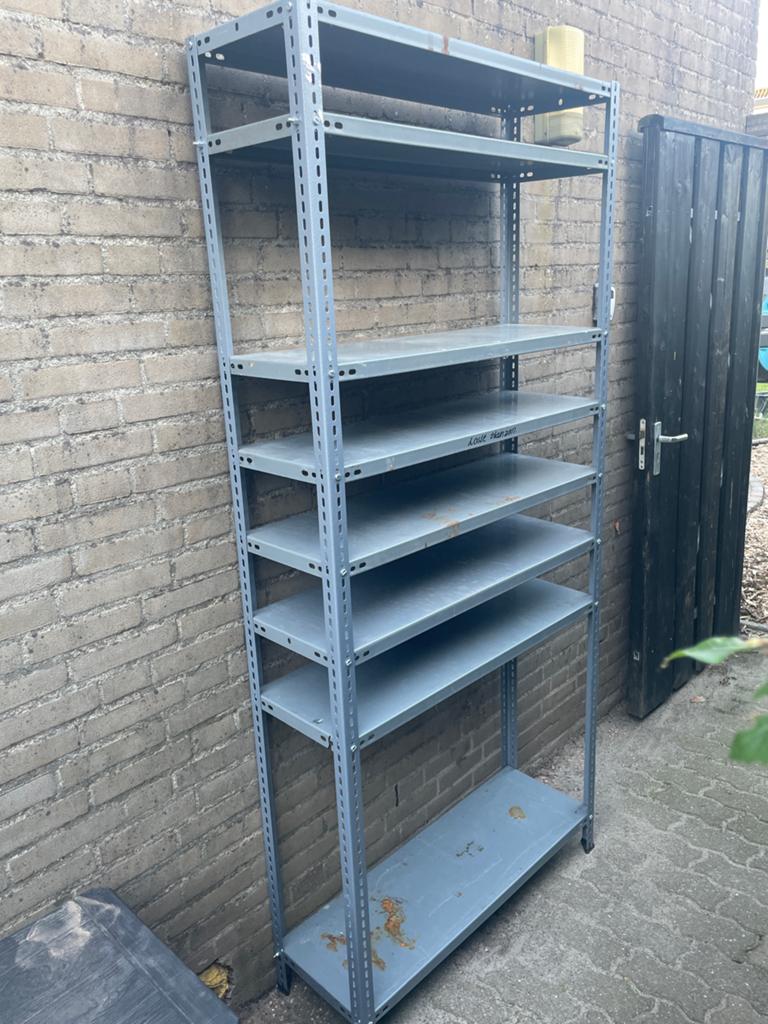 Stevige metalen stellingkast, Ophalen, Gebruikt
