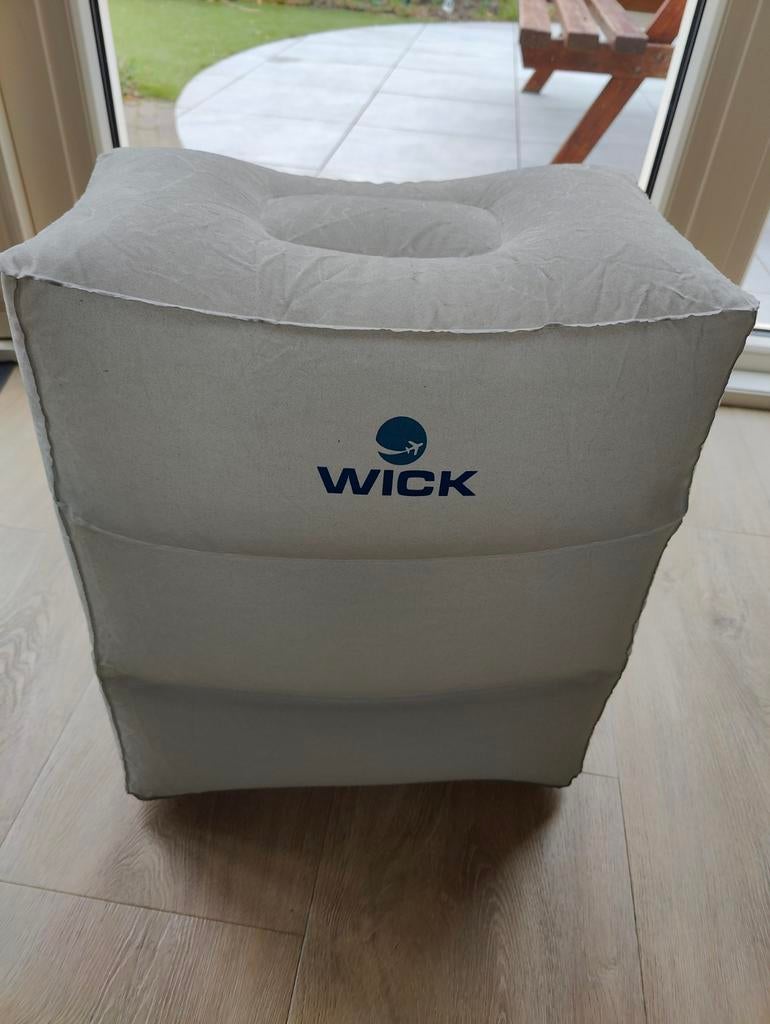 Wick Air - vliegtuigbedje opblaasbaar, Ophalen of Verzenden, Zo goed als nieuw