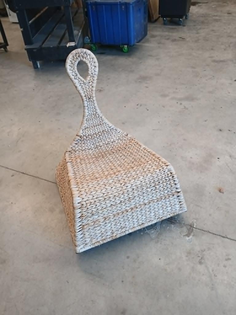 Gevlochten schommelstoel waterhyacint rotan stijl, Ophalen, Zo goed als nieuw, Bruin, Eén
