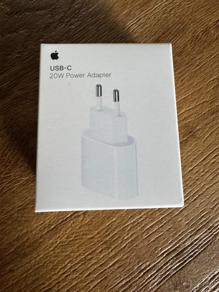 Originele Apple usb-c adapter, Ophalen of Verzenden, Zo goed als nieuw, Apple iPhone