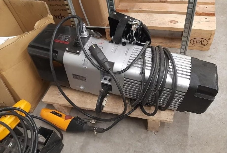 Delta elektrische takel WLL 1 ton 230V, Ophalen of Verzenden, Gebruikt, Elektrisch