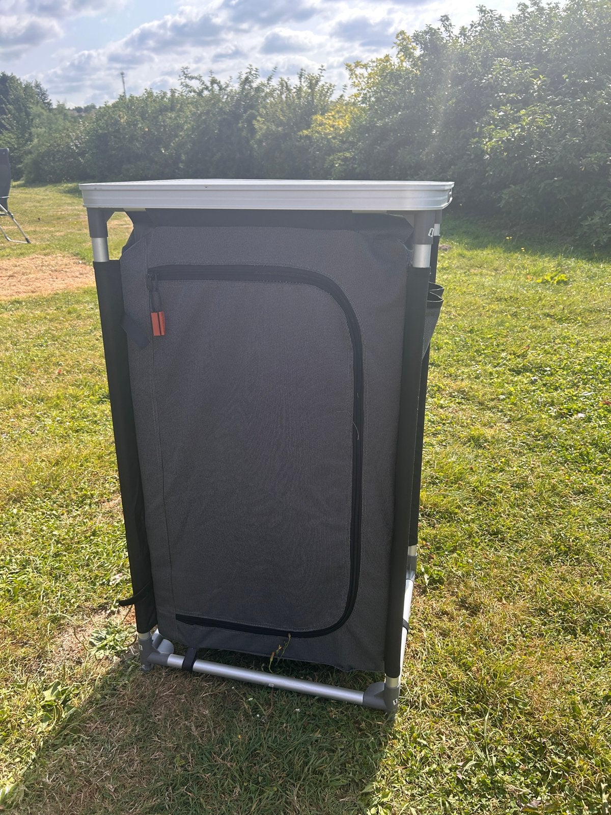 Obelink Avignon Solo campingkast - Handig en compact, Caravans en Kamperen, Ophalen, Zo goed als nieuw