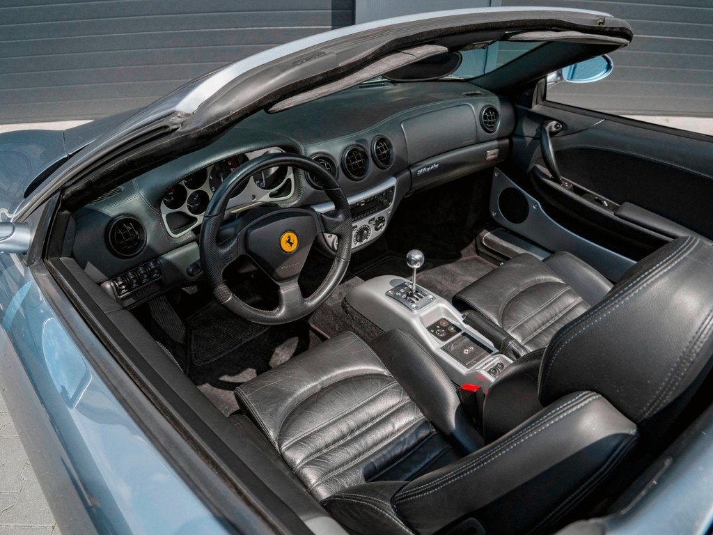 Ferrari 360 3.6 V8 Spider, Keurmerk '100% Onderhouden', Achterwielaandrijving, Gebruikt, Cabriolet