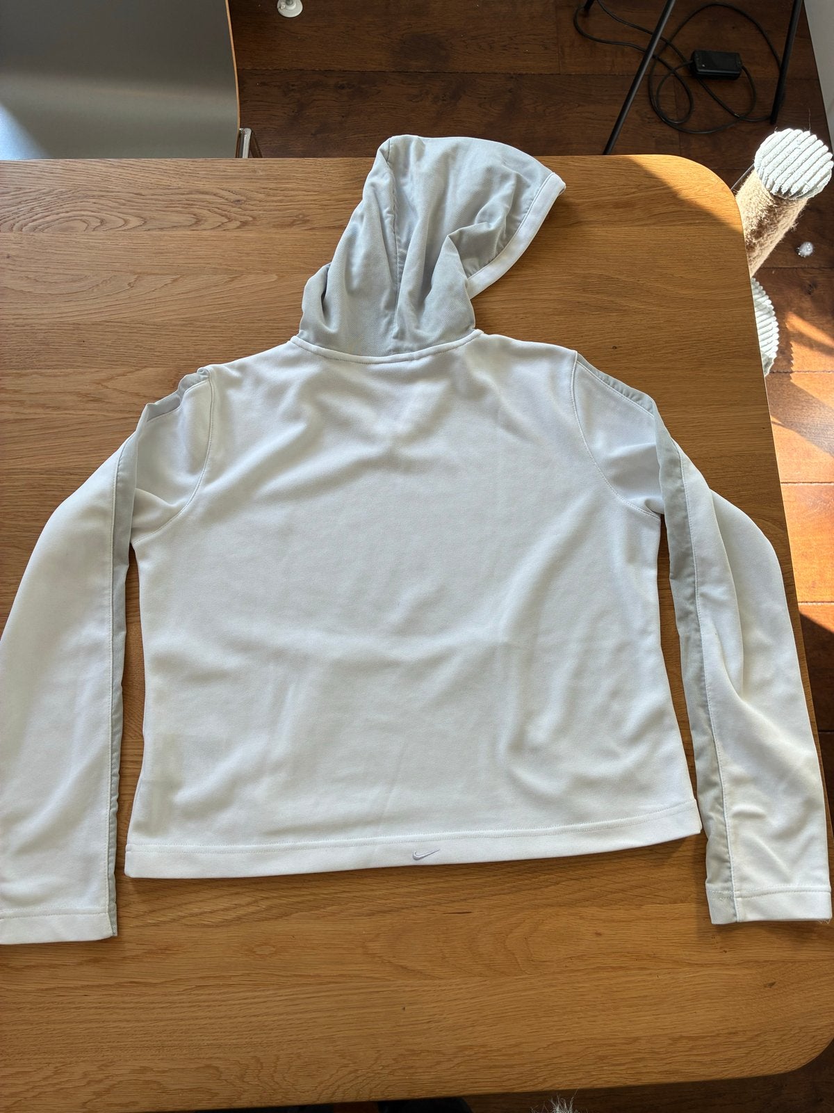 Nike hoodie wit met grijs draagmaat 164, Ophalen of Verzenden, Jongen of Meisje, Trui of Vest