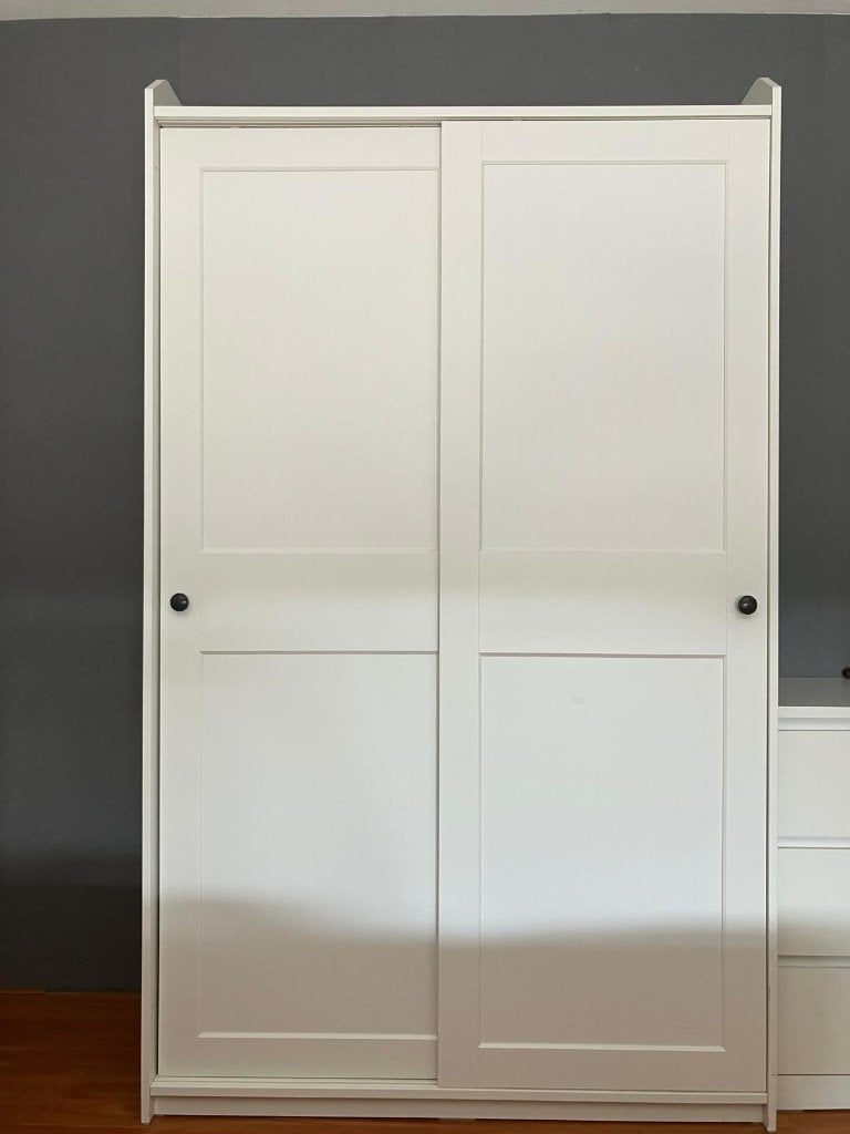 IKEA HAUGA kledingkast, Ophalen, Met plank(en), Gebruikt, 100 tot 150 cm