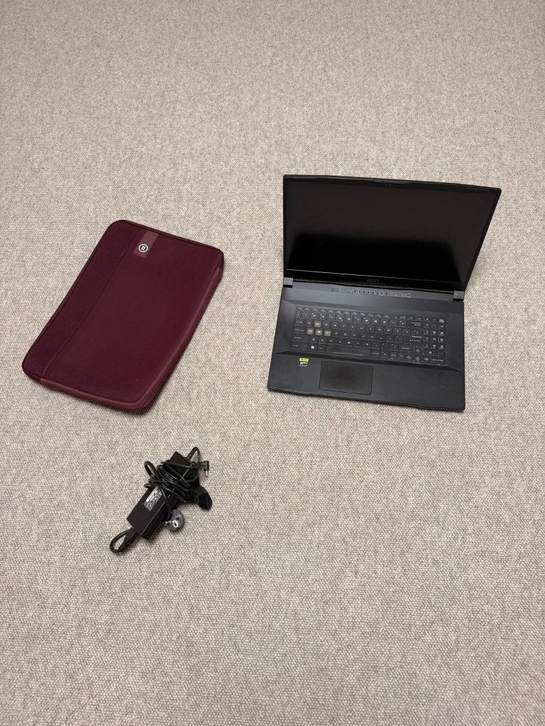 MSI Katana 17 - Game Laptop, Ophalen, Gebruikt, Qwerty, Intel® Core™ i7 
