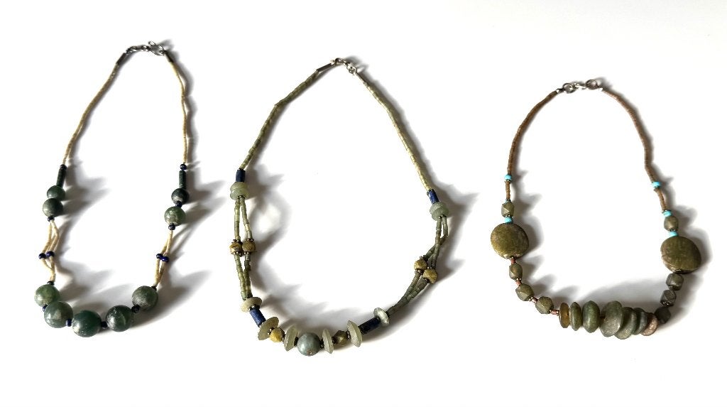 3 oude Afghaanse kettingen, Jade, Nefriet, Sieraden, Tassen en Uiterlijk, Antieke sieraden, Ophalen of Verzenden, Overige materialen