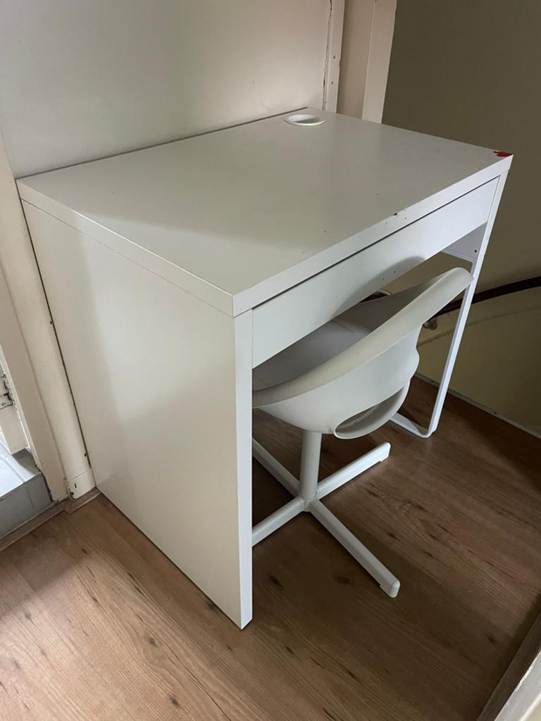 Bureau en bureaustoel ikea kind, Ophalen, Gebruikt, IKEA, Kinderbureau