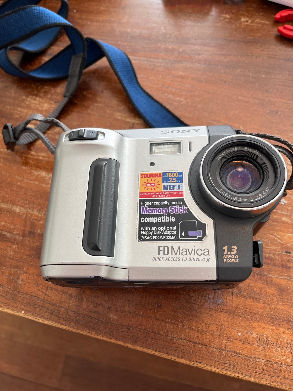 Sony FD Mavica MVC-FD87 Digitale Camera, Gebruikt, Compactcamera, 4 t/m 7 keer, Accu