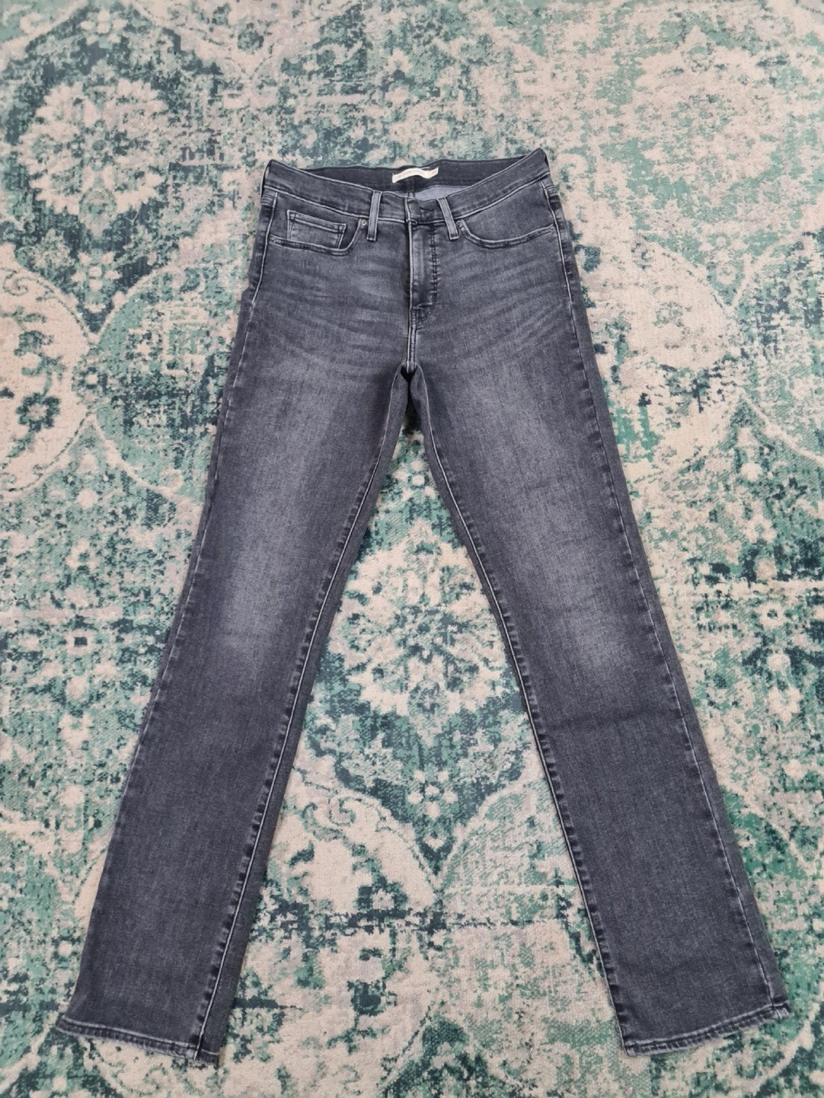 Levi’s 314 Shaping Straight W30 L34 Tulsi3034, Ophalen of Verzenden, Zo goed als nieuw, W30 - W32 (confectie 38/40), Grijs