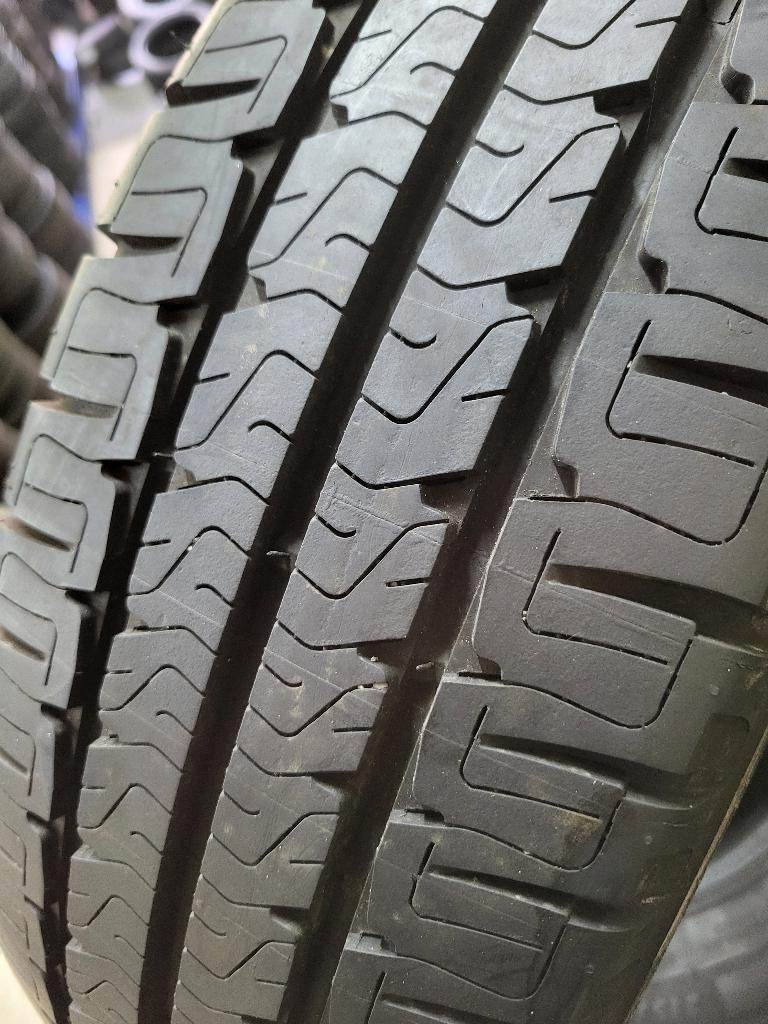 4 x 215/70/15 C Michelin Agilis ZGAN 8mm 250,- Incl montage!, Auto-onderdelen, Banden en Velgen, 15 inch, Michelin France, Ophalen of Verzenden