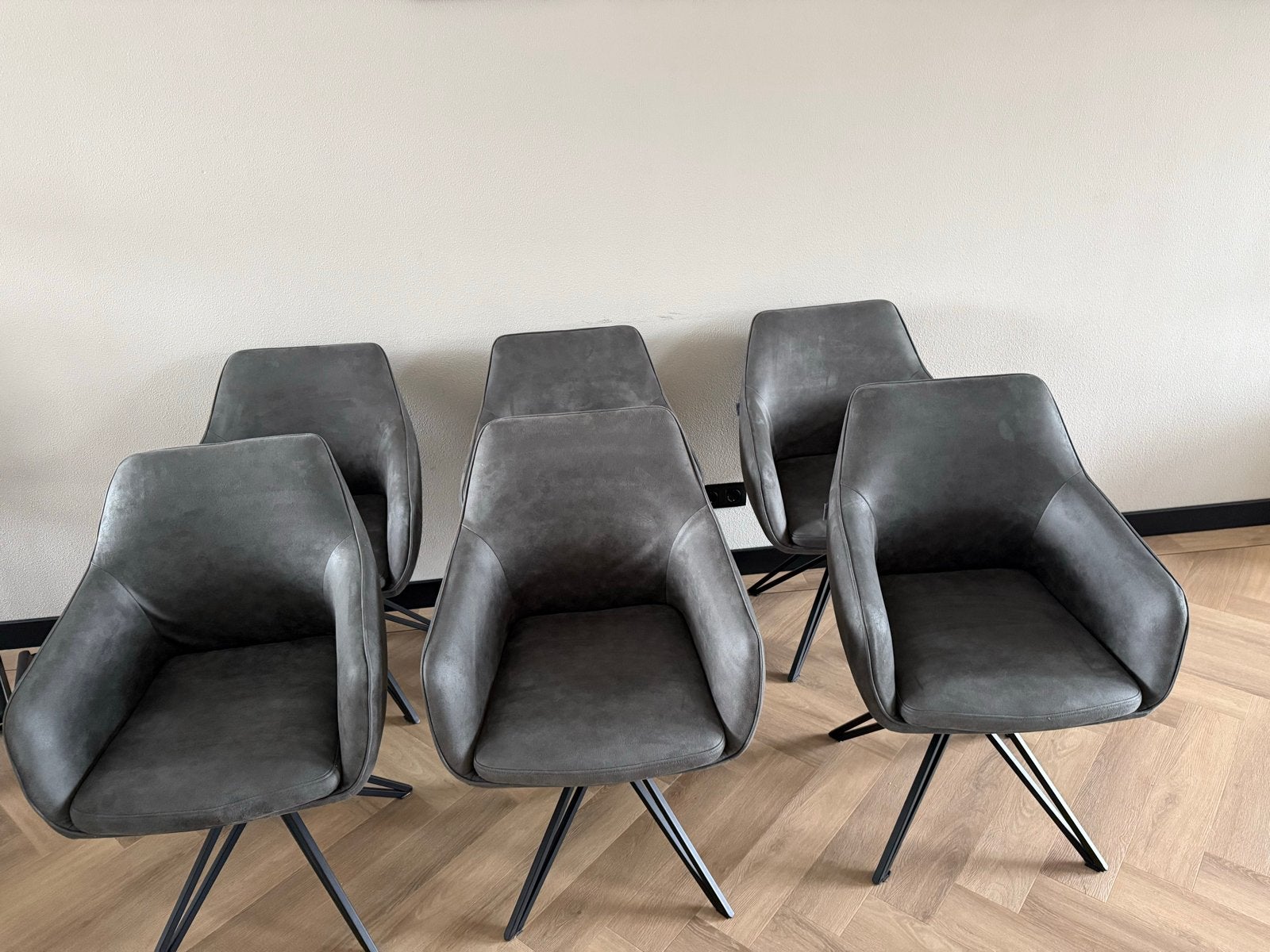 6x RVdesign draaibare eetkamerstoelen - Zo goed als nieuw, Ophalen, Zo goed als nieuw, Vijf, Zes of meer stoelen, Stof