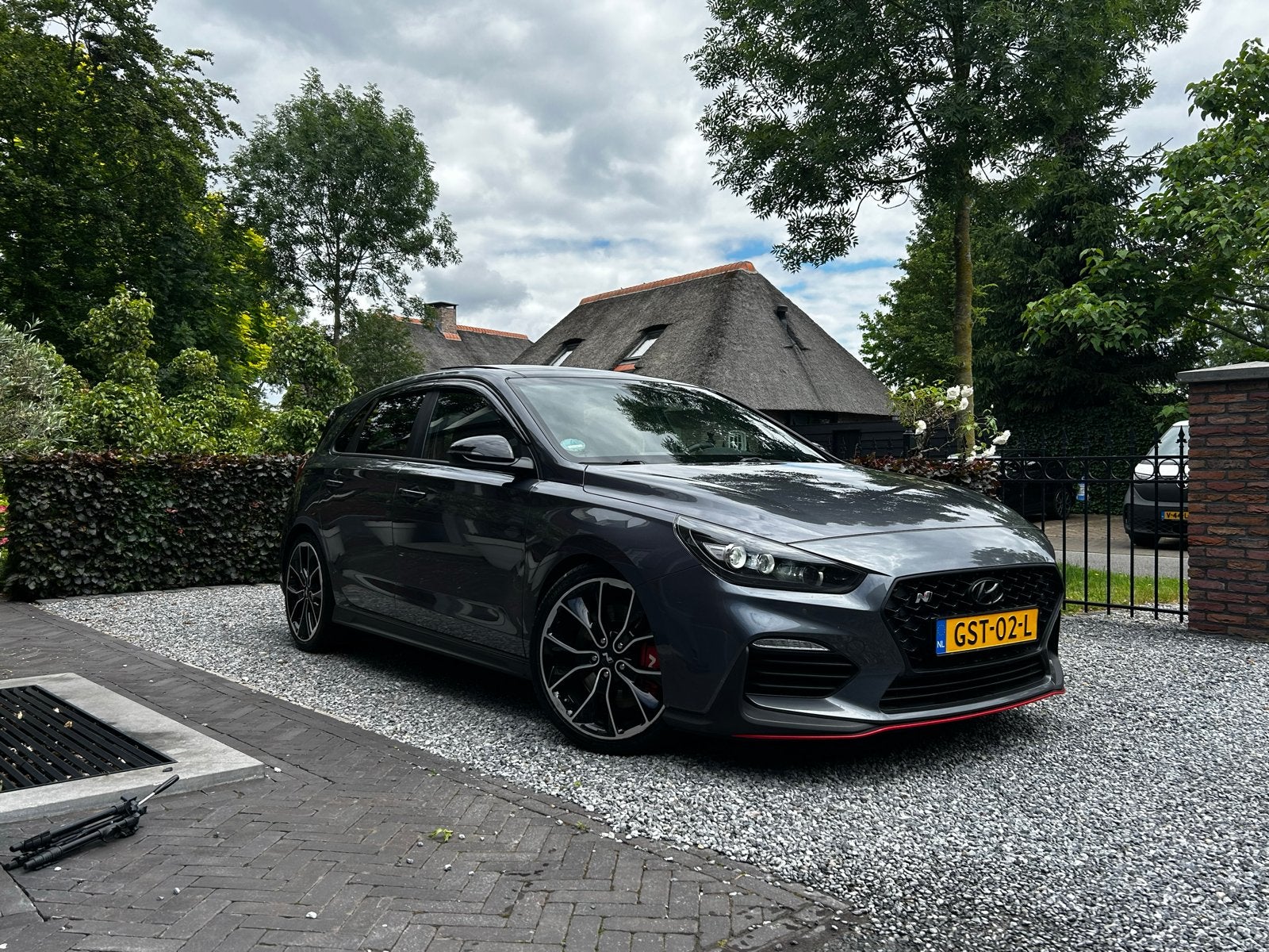 Hyundai i30N 2.0 T-gdi 275pk N2 Performance 2019 Grijs, Auto's, Hyundai, 1998 cc, Zwart, 4 cilinders, Lichtsensor