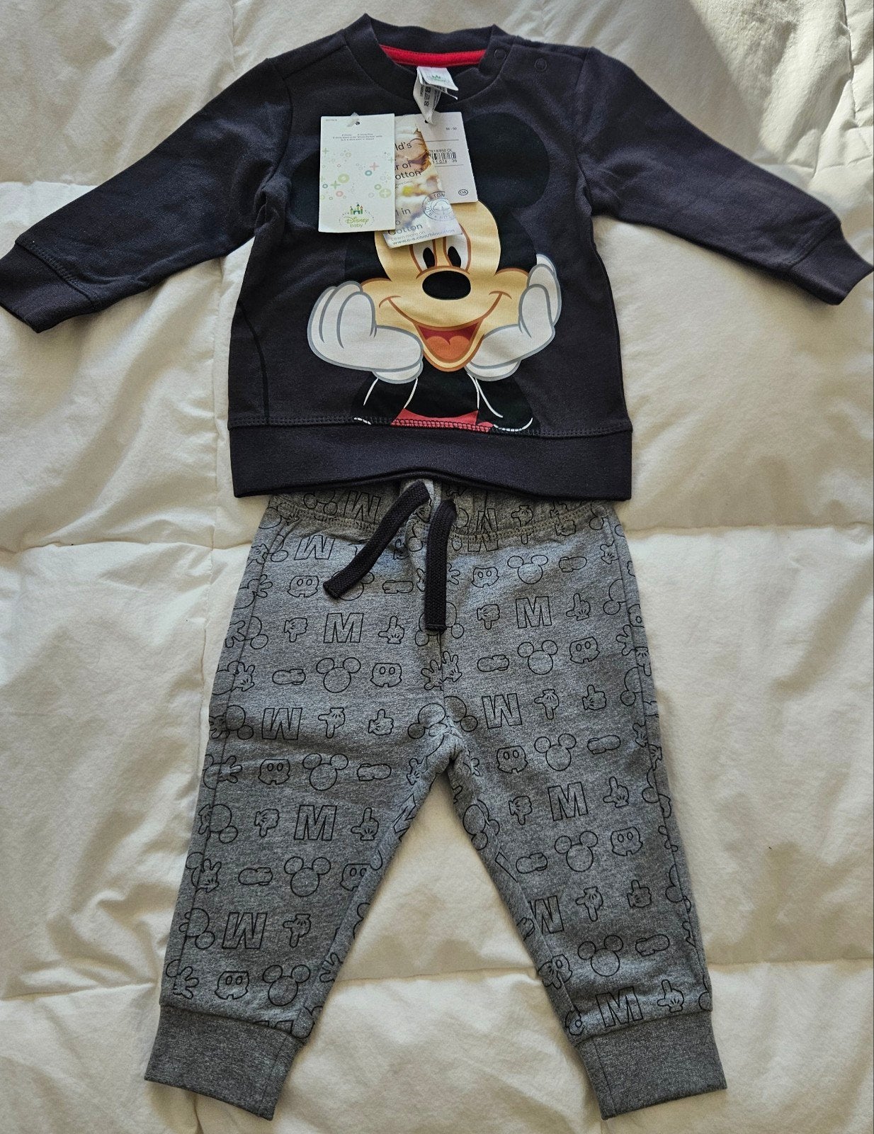 Nieuw Mickey Mouse pakje maat 74, Kinderen en Baby's, Disney, Jongetje of Meisje, Nieuw, Ophalen of Verzenden