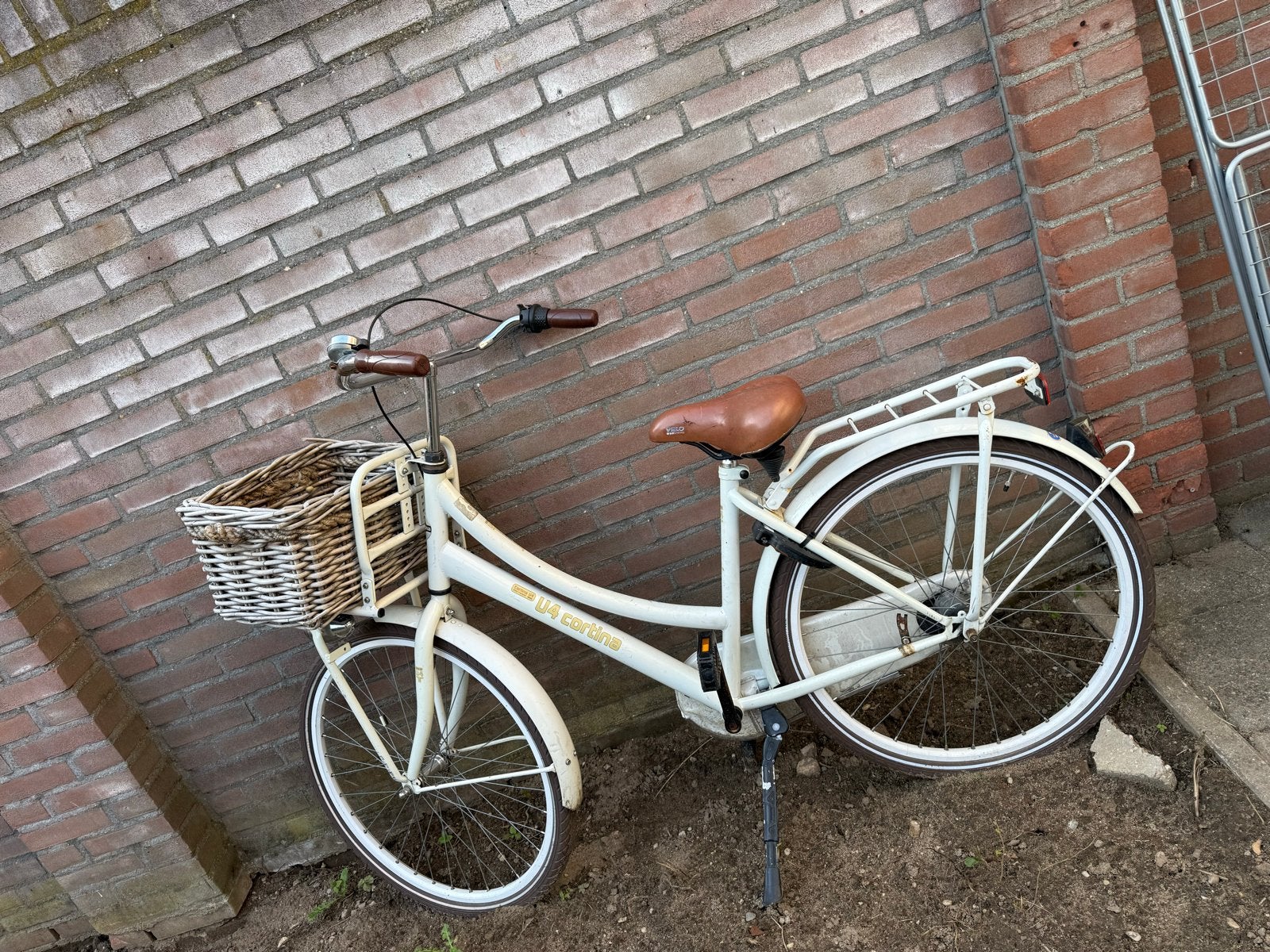 Kinderfiets 11-14 jaar met mand - Goede staat, Fietsen en Brommers, Fietsen | Kinderfietsjes, Ophalen of Verzenden, Gebruikt, 20 inch of meer