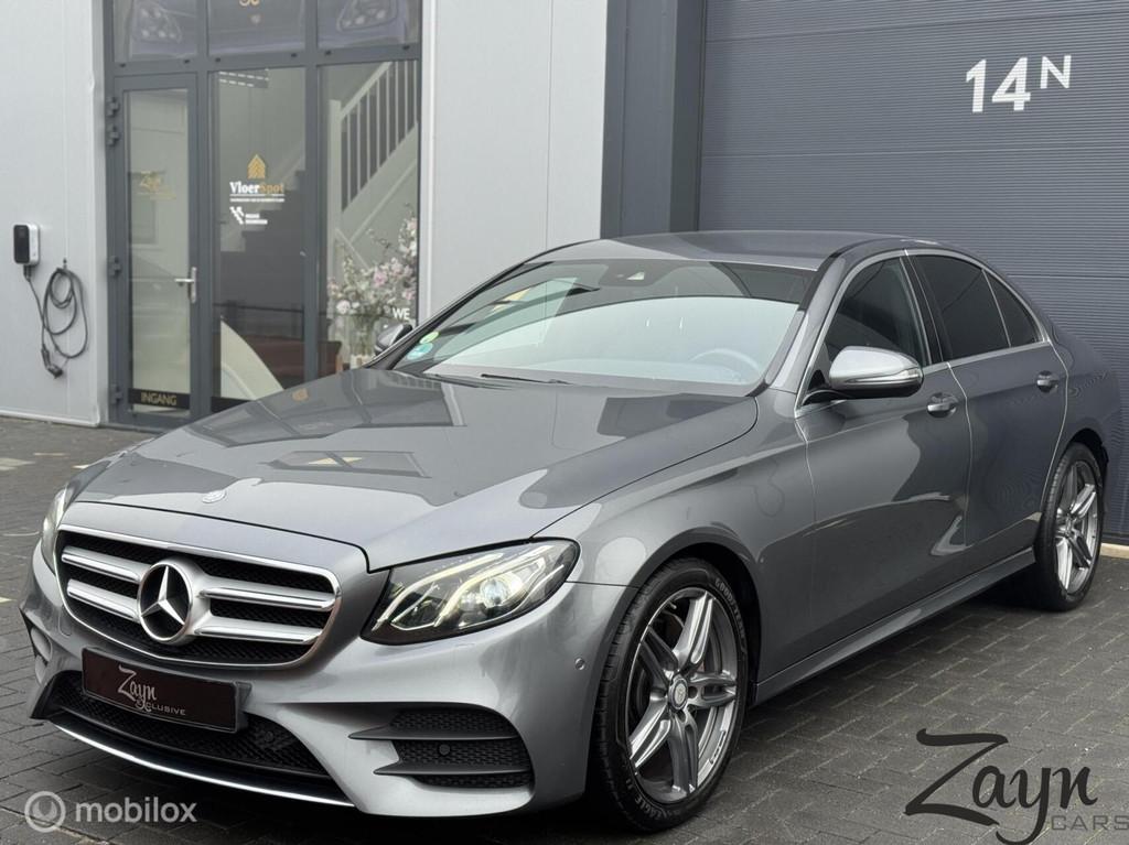 Mercedes E-klasse 220D AMG-Pakket | 19'' | Widescreen |, Auto's, Mercedes-Benz, Automaat, Achterwielaandrijving, Gebruikt, 4 cilinders