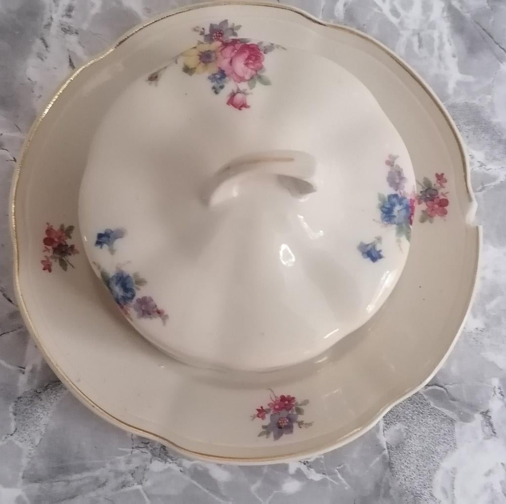Vintage botervloot porselein merk Chodziez € 15,00, Ophalen of Verzenden