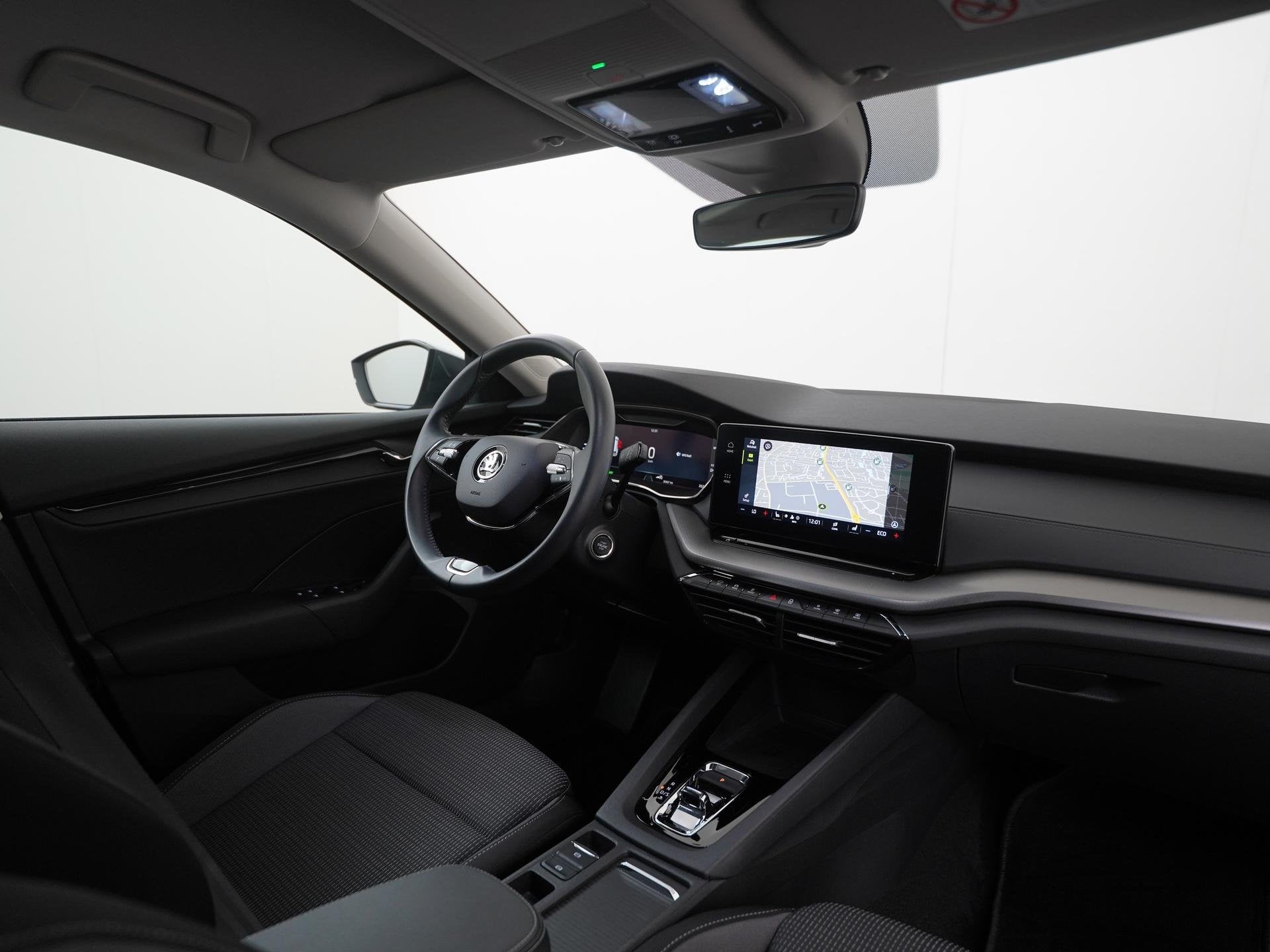 Skoda Octavia Combi 1.4 TSI iV PHEV Ambition | Trekhaak | St, Auto's, Stof, Gebruikt, Euro 6, 4 cilinders