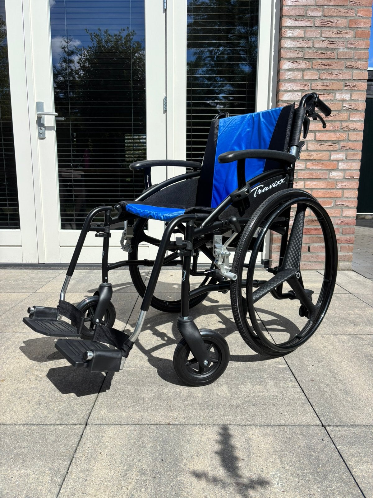 Rolstoel Medipoint Travexx Comfort Lite Plus, Diversen, Rolstoelen, Ophalen, Zo goed als nieuw, Duwrolstoel