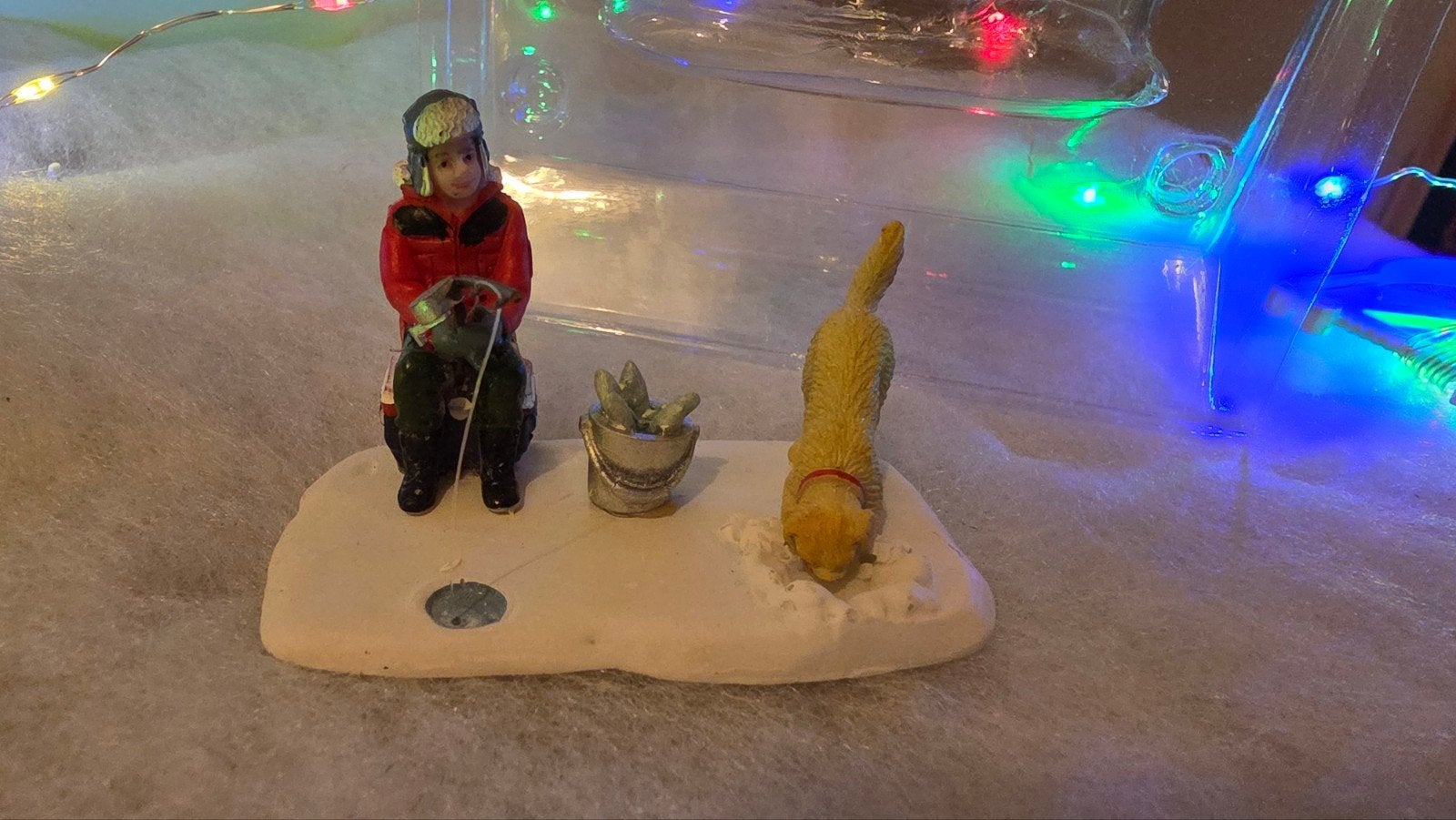 Lemax Figurine: Ice Fishing Buddies, Diversen, Ophalen, Zo goed als nieuw