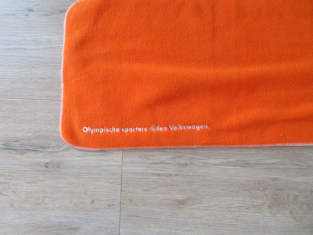Sjaal Volkswagen Olympische Spelen NIEUW, Ophalen of Verzenden, Nieuw, Hoed, Pet, of Sjaal, Onbekend