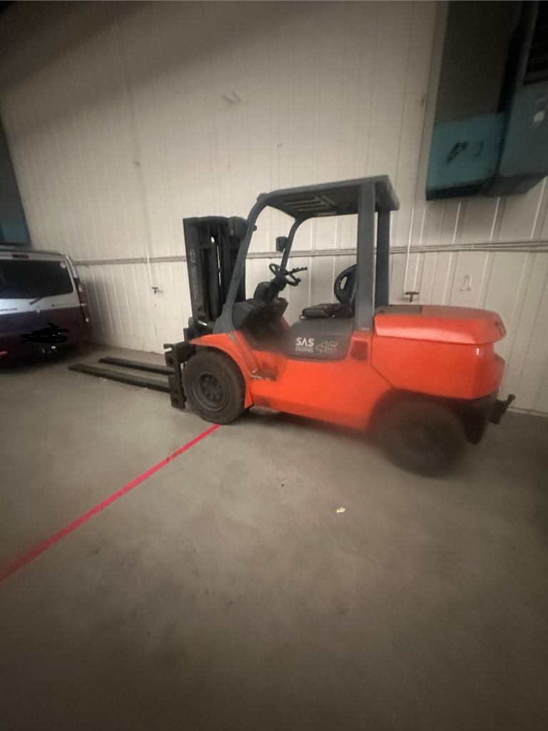 Toyota diesel heftruck 4,5 to, Zakelijke goederen, Machines en Bouw | Heftrucks en Intern transport, Heftruck, Diesel, meer dan 4000 kg