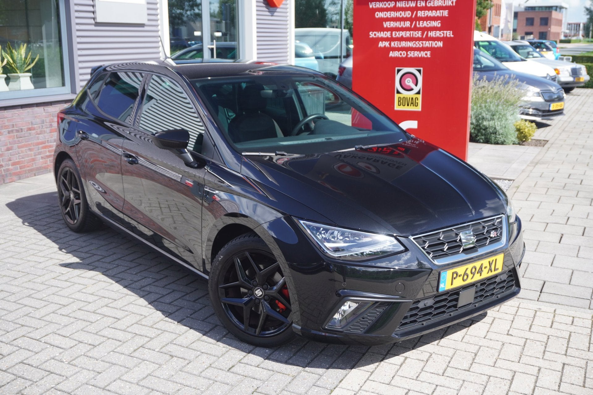 Seat Ibiza 1.0 TSI FR / Stoelverwarming / Camera / Trekhaak, Voorwielaandrijving, Stof, Bedrijf, Handgeschakeld